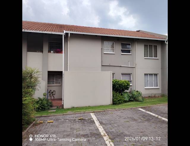 2 BEDROOM APARTMENT FOR SALE IN VORNA VALLEY